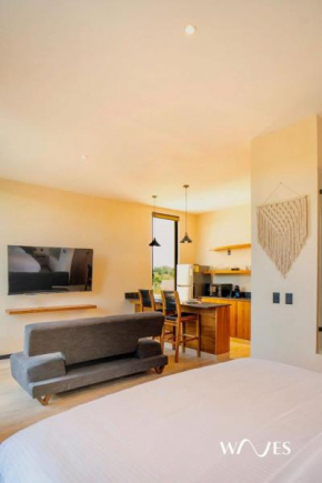 Great Located Studio PH with Private Pool by Waves Management